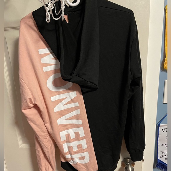 Hoodie - Picture 2 of 4